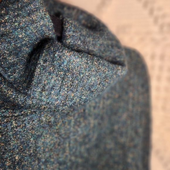 Aritizia Babaton Green Campo Turtleneck - Picture 8 of 13